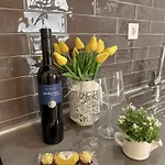 Anamari Apartman *